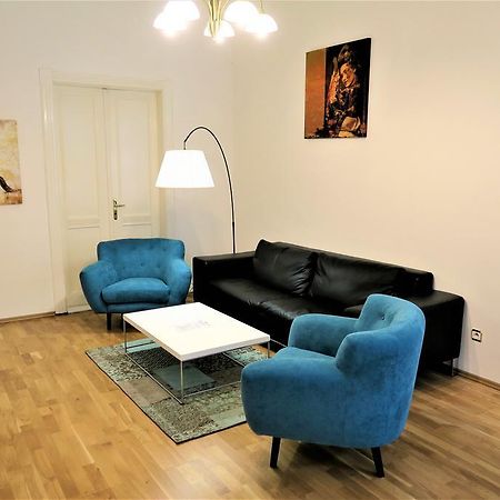 Old Town Square Superior Apartments - Valentin Praag Buitenkant foto