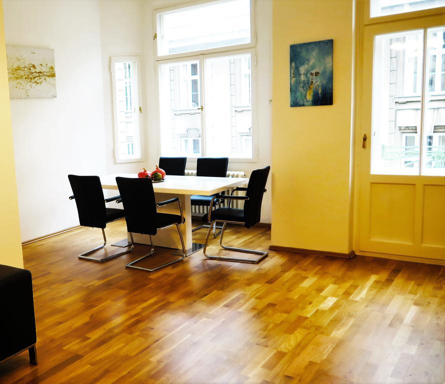 Old Town Square Superior Apartments - Valentin Praag Buitenkant foto